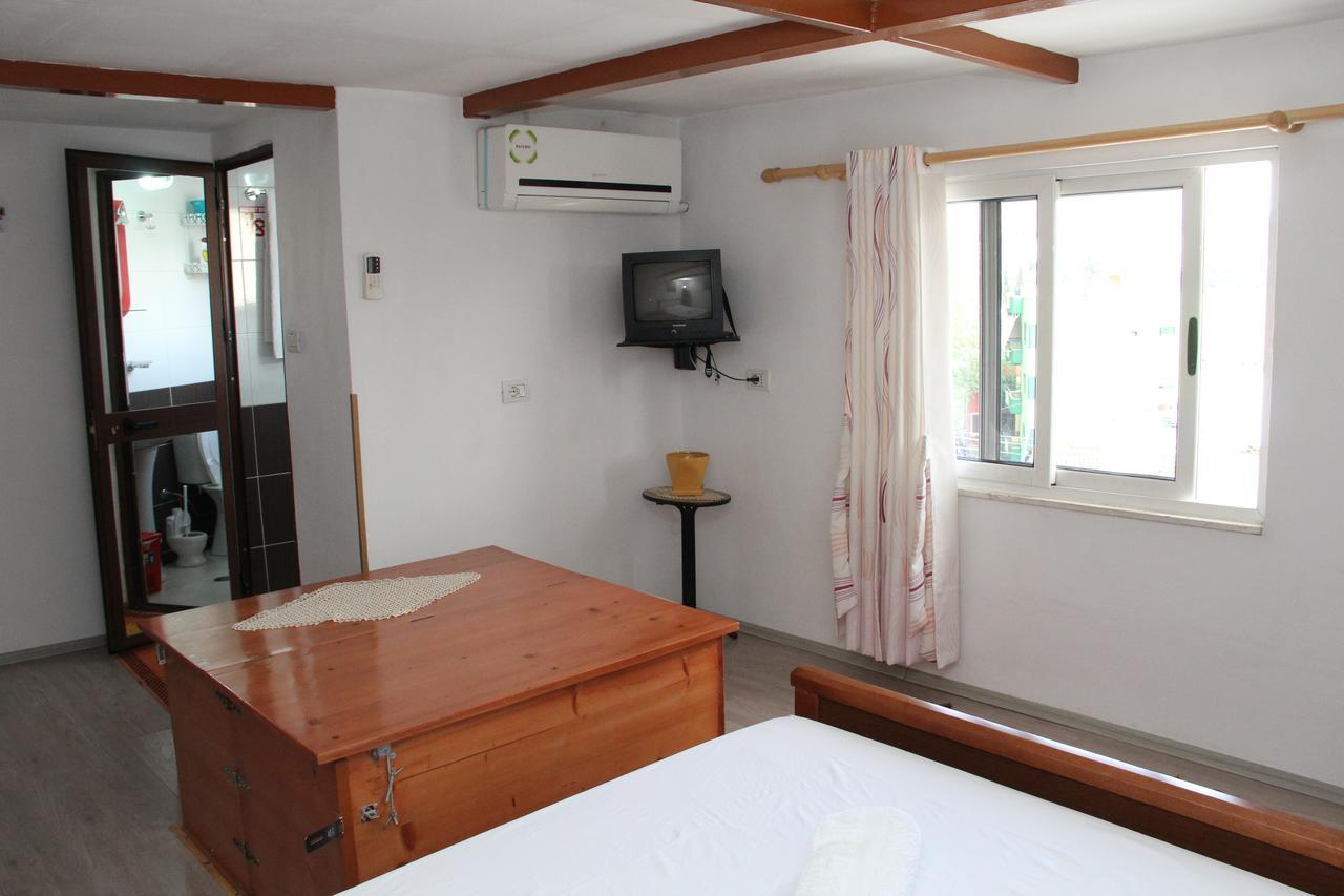 Hotel Italia Tirana Kültér fotó